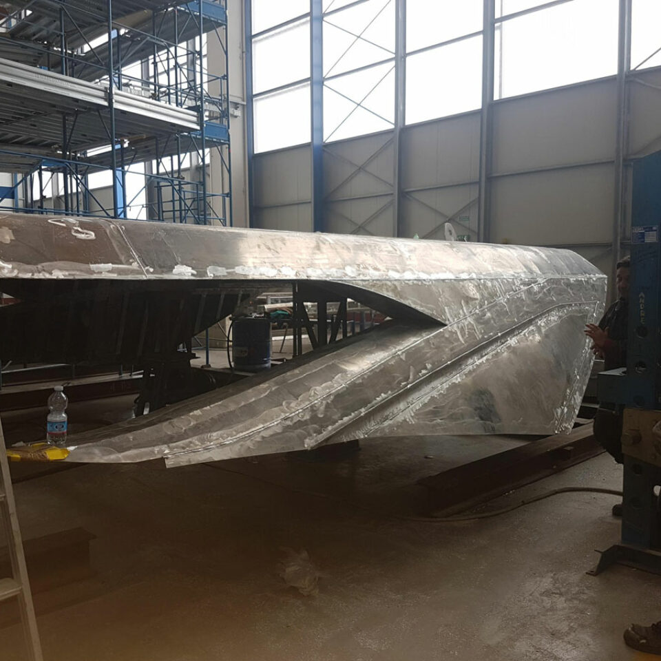 Cantiere Macchi Yacht