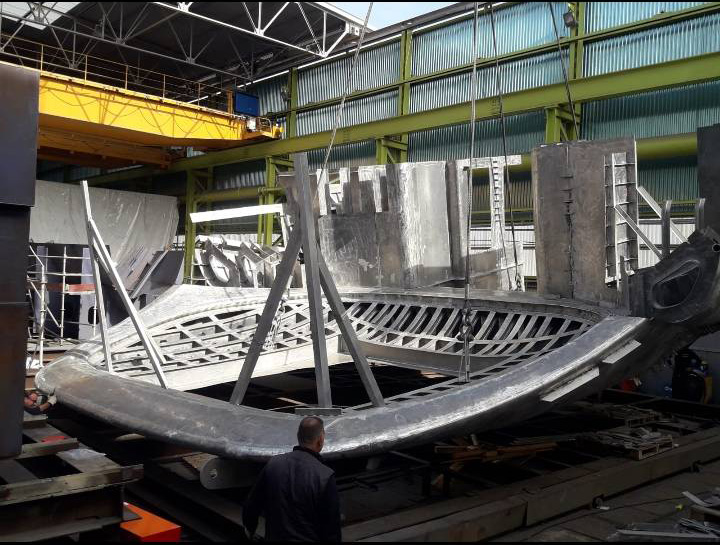 Macchi Superyacht